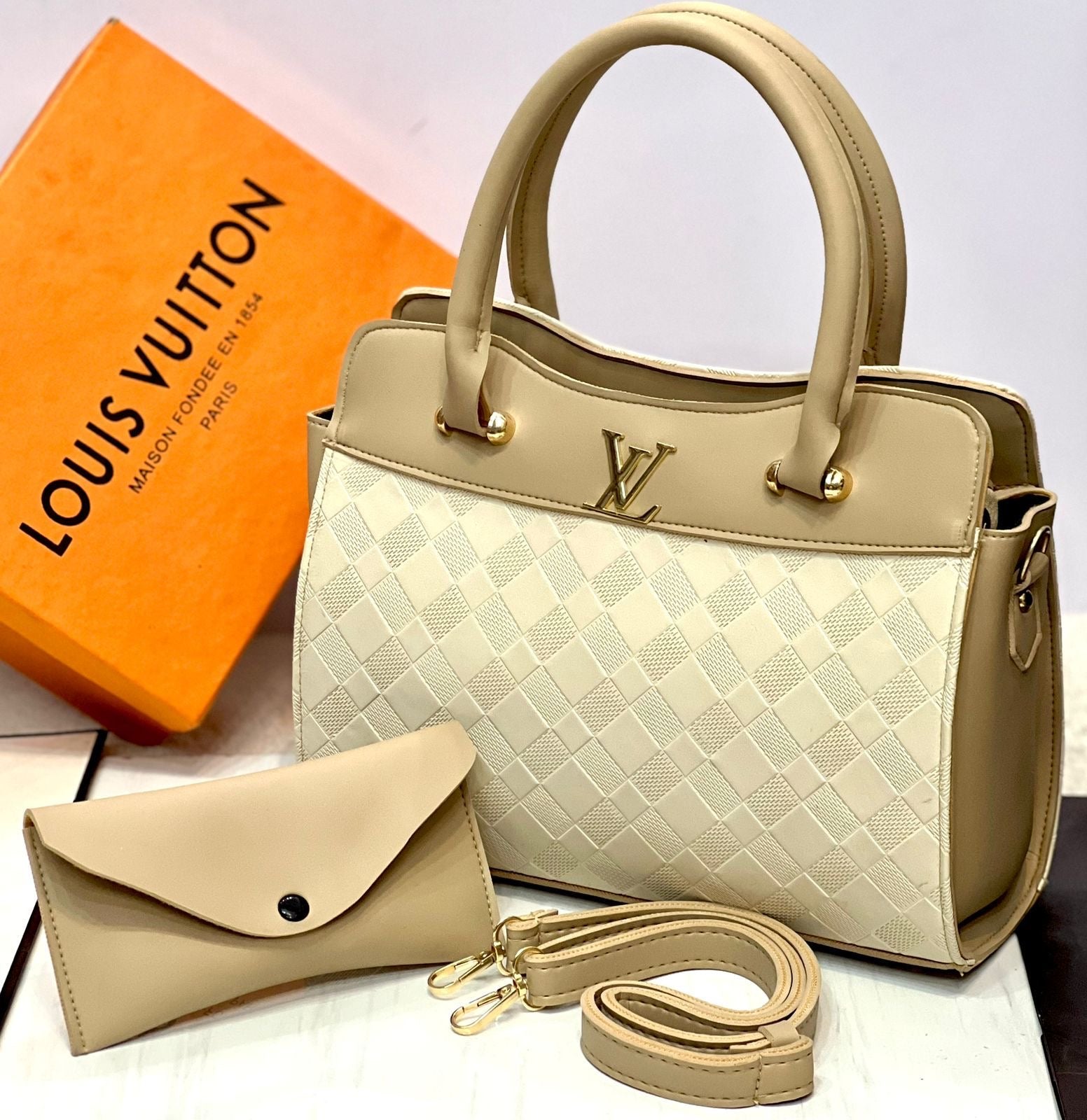 Louis Vuitton Womens Handbag