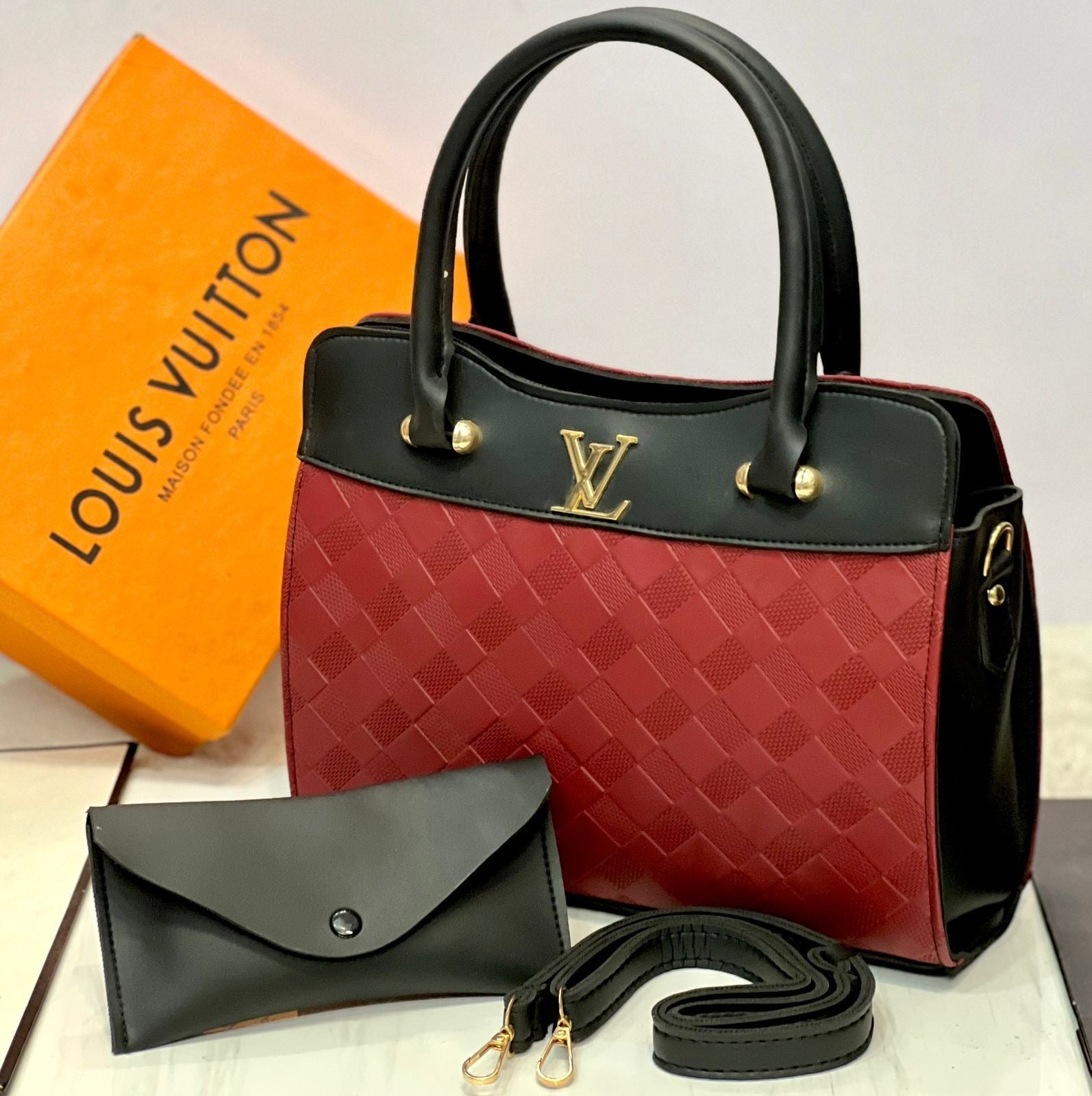 Louis Vuitton Womens Handbag