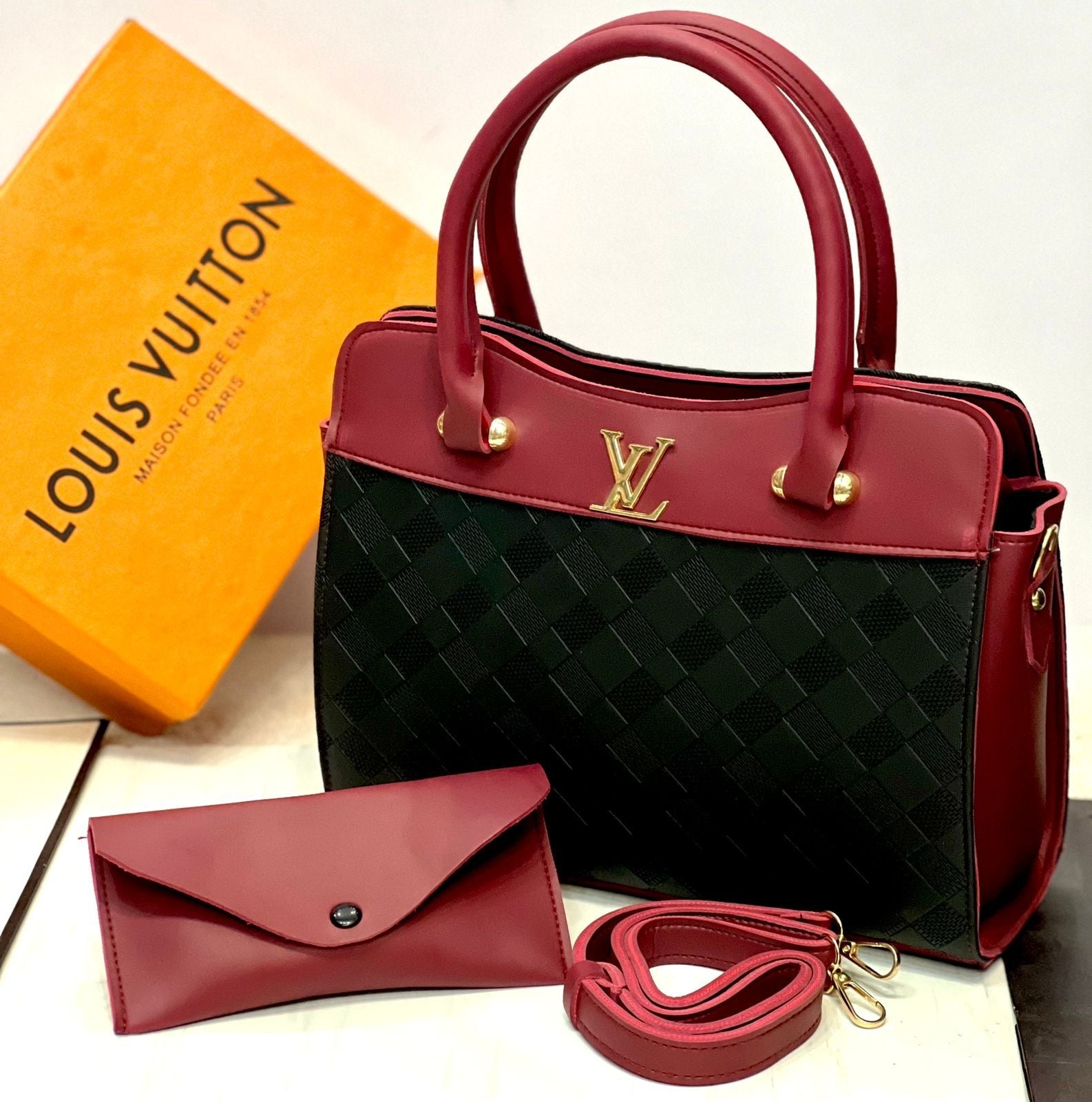 Louis Vuitton Womens Handbag