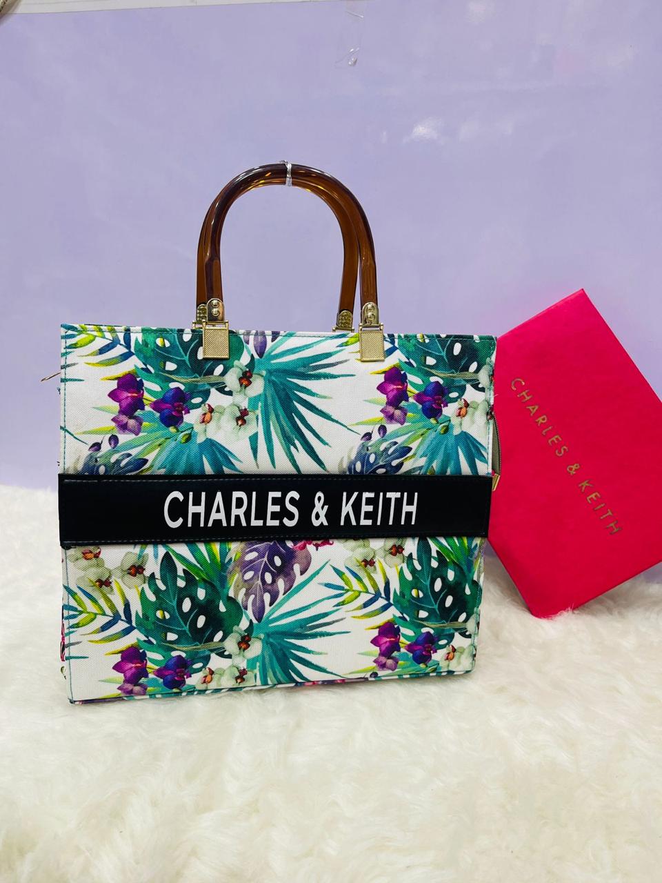 🔥 Charles & Keith High HandBag  For Girls 🔥