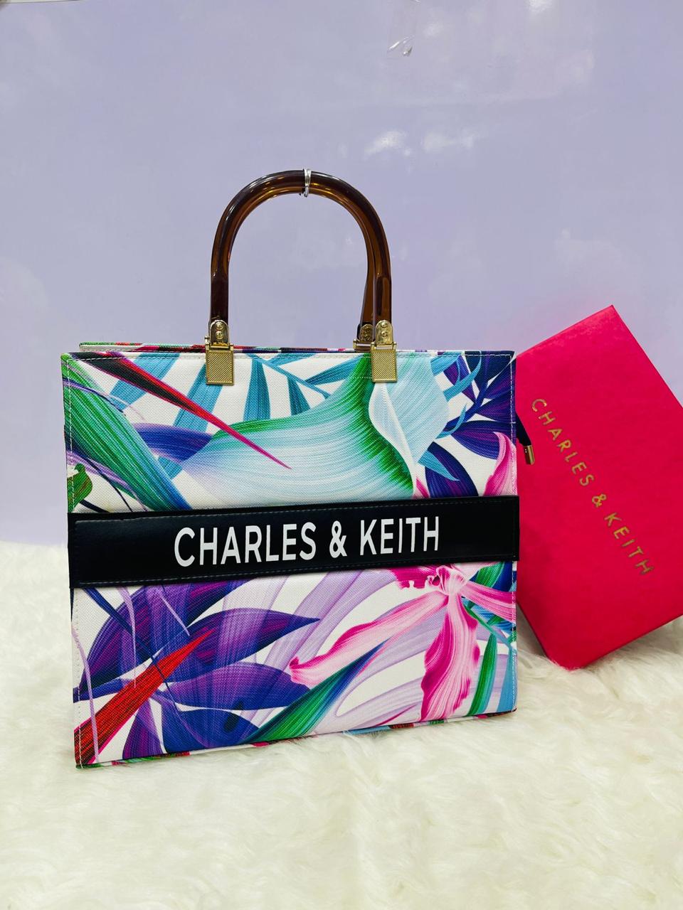 🔥 Charles & Keith High HandBag  For Girls 🔥