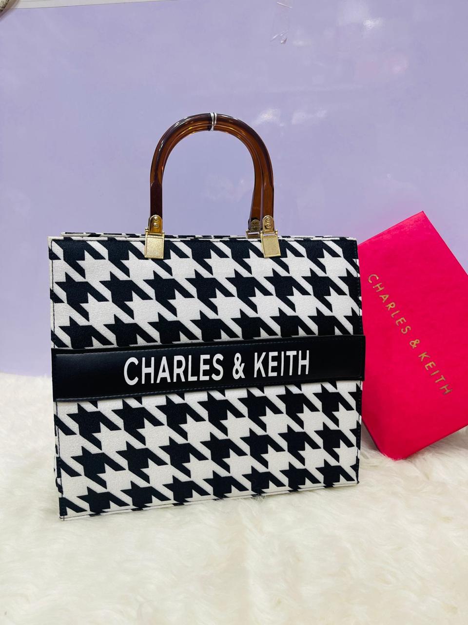 🔥 Charles & Keith High HandBag  For Girls 🔥