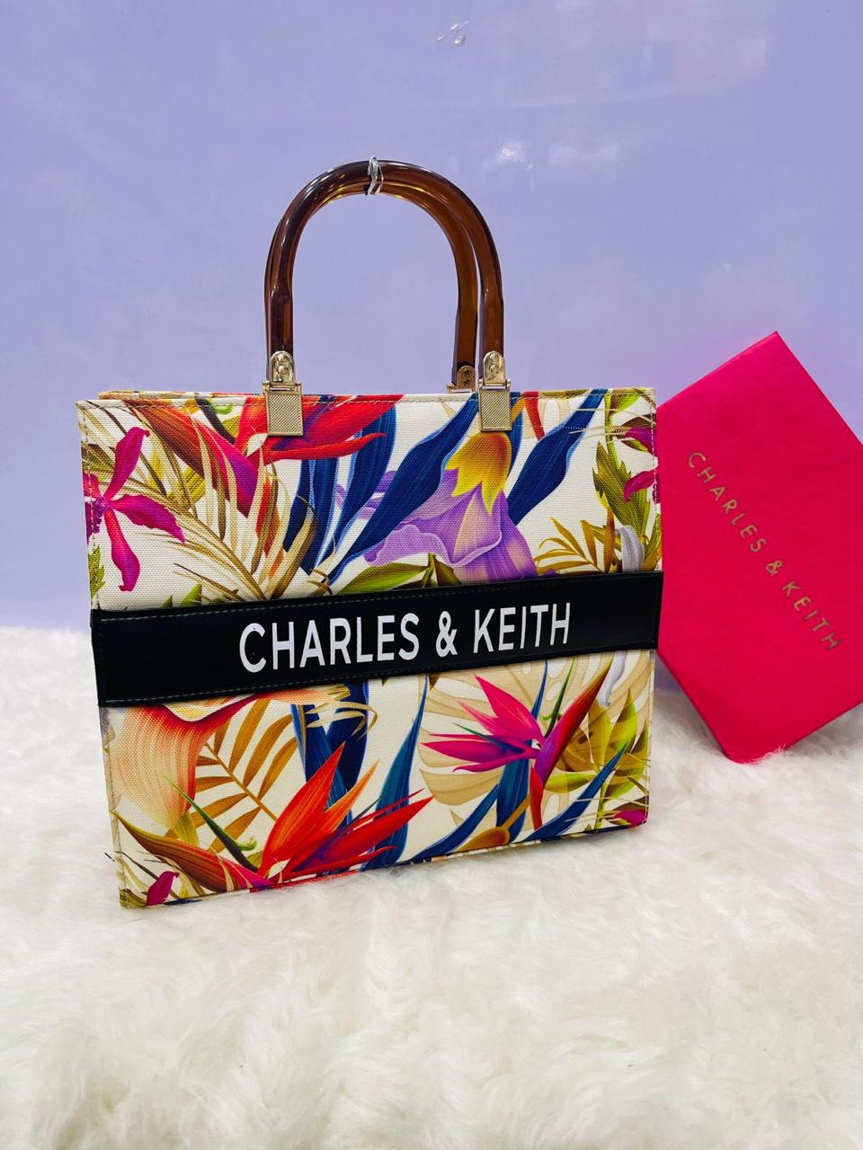 🔥 Charles & Keith High HandBag  For Girls 🔥