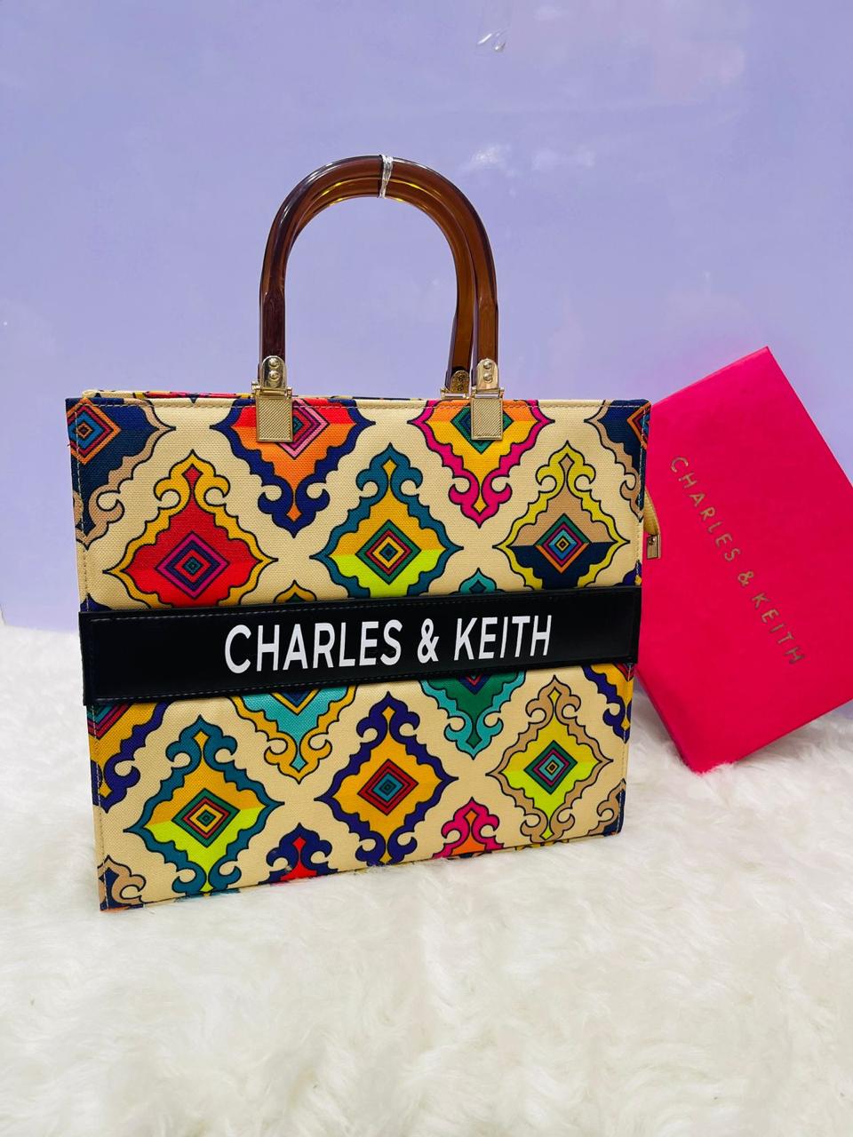 🔥 Charles & Keith High HandBag  For Girls 🔥