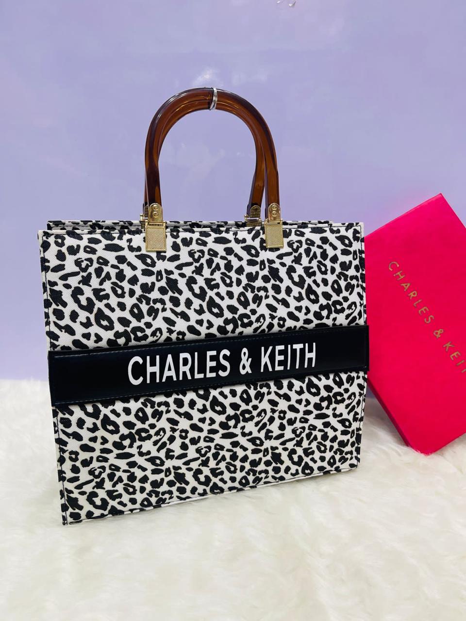 🔥 Charles & Keith High HandBag  For Girls 🔥