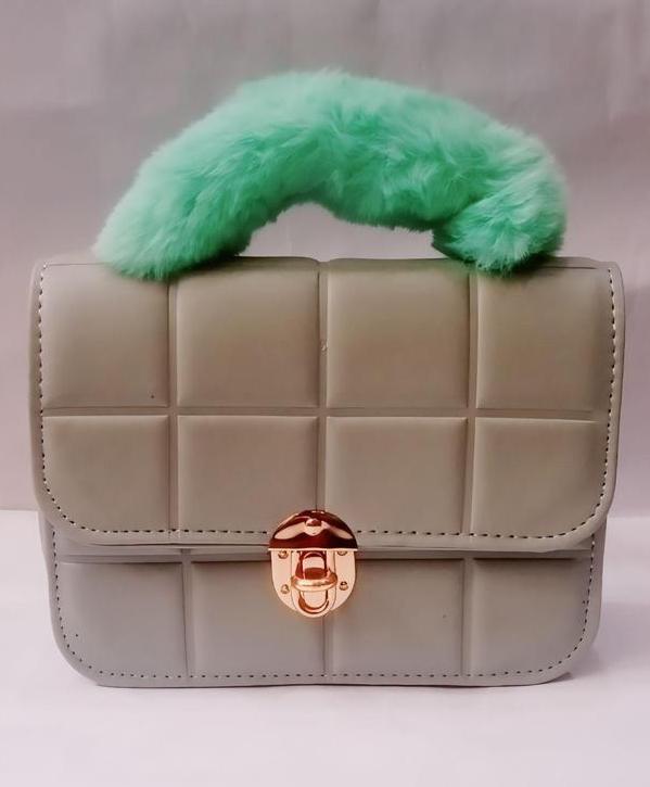 New Stylish Rexine Texture Handbag for Girls