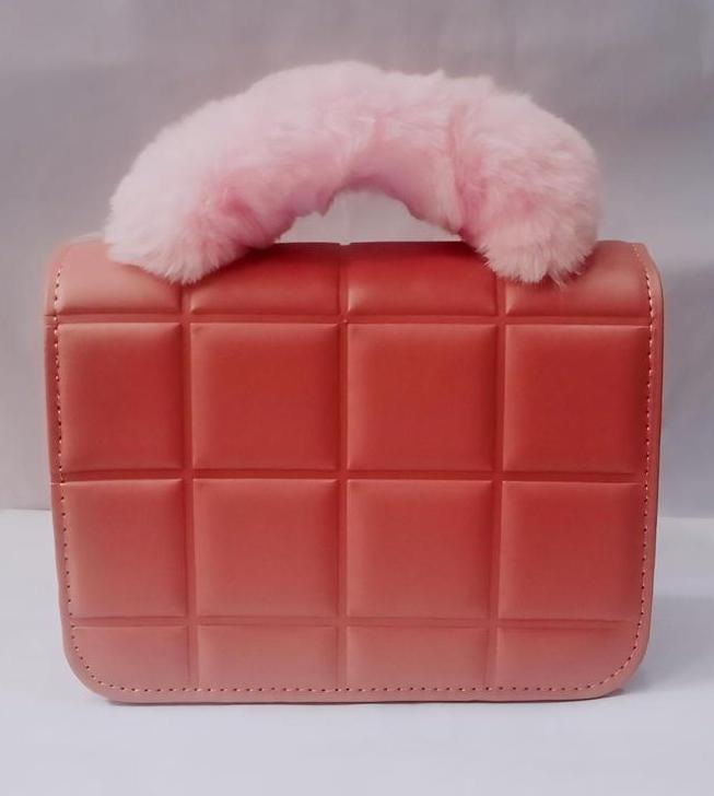New Stylish Rexine Texture Handbag for Girls