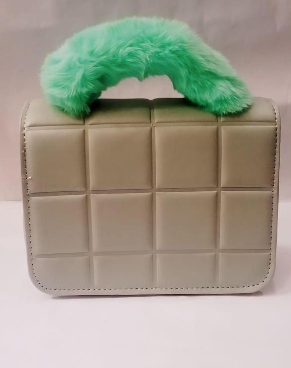 New Stylish Rexine Texture Handbag for Girls